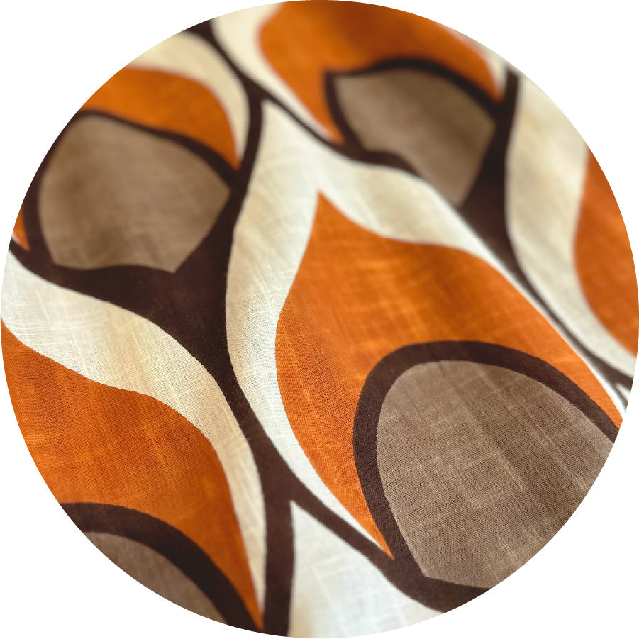 Hourglass Brown