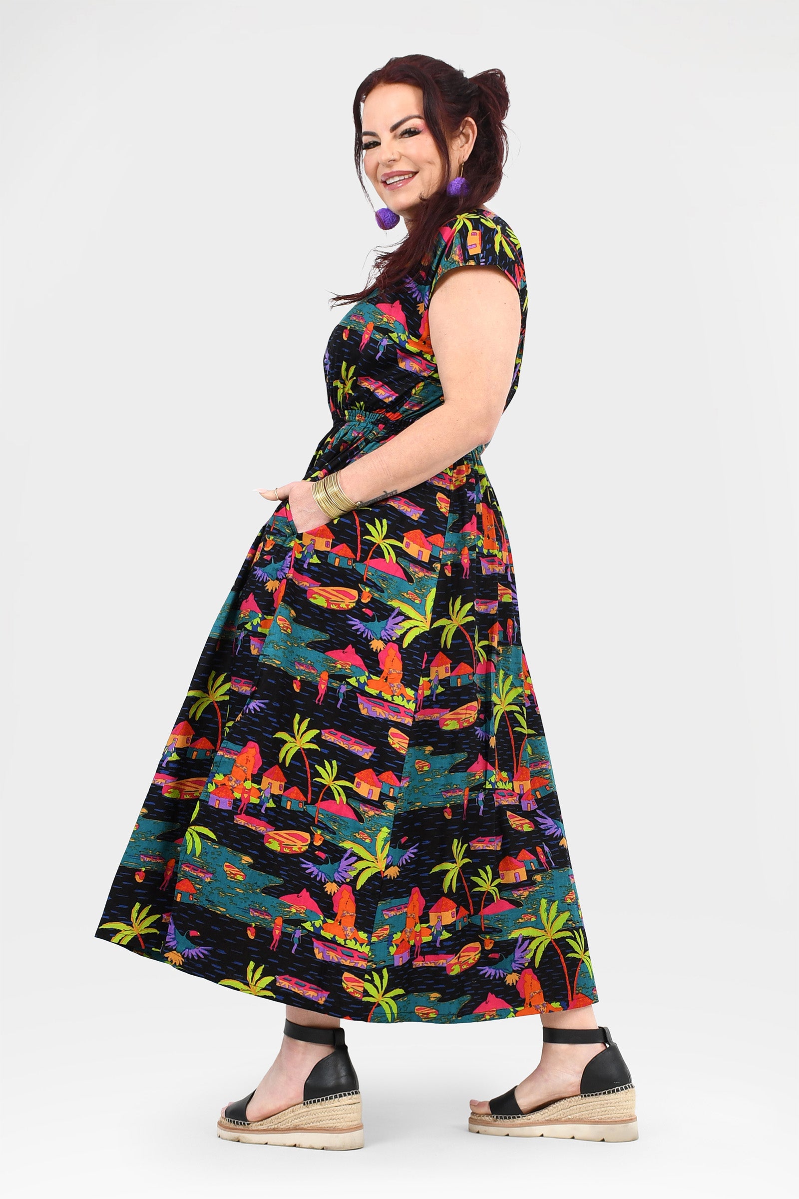 Multicolor tropical print long dress with gathered waist and full flared hem