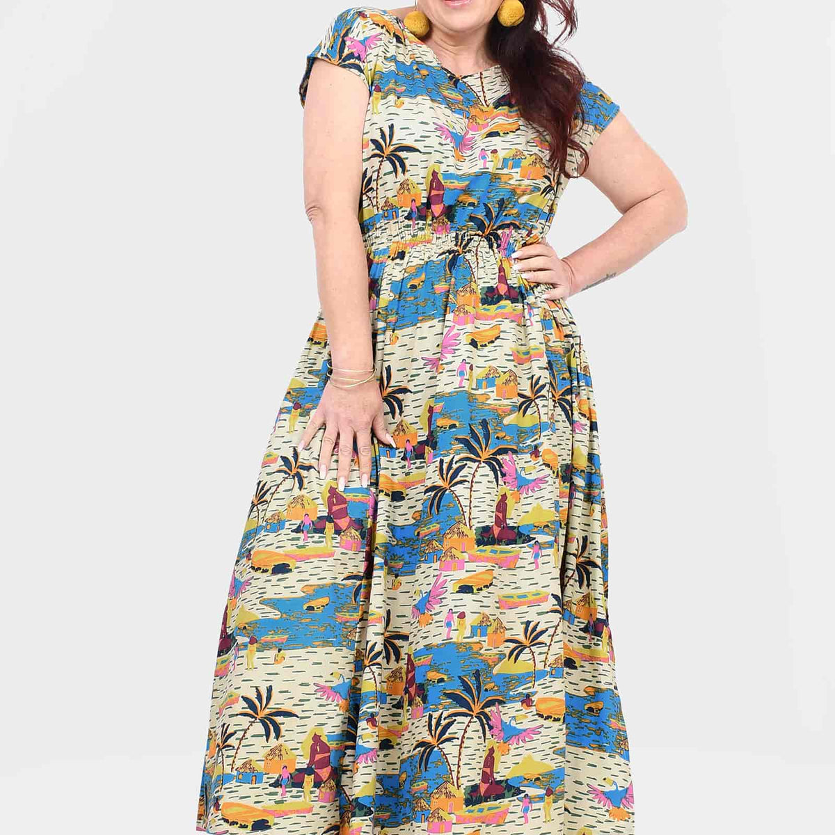 Colorful long dress with short sleeves, city-and-jungle print, full flared skirt