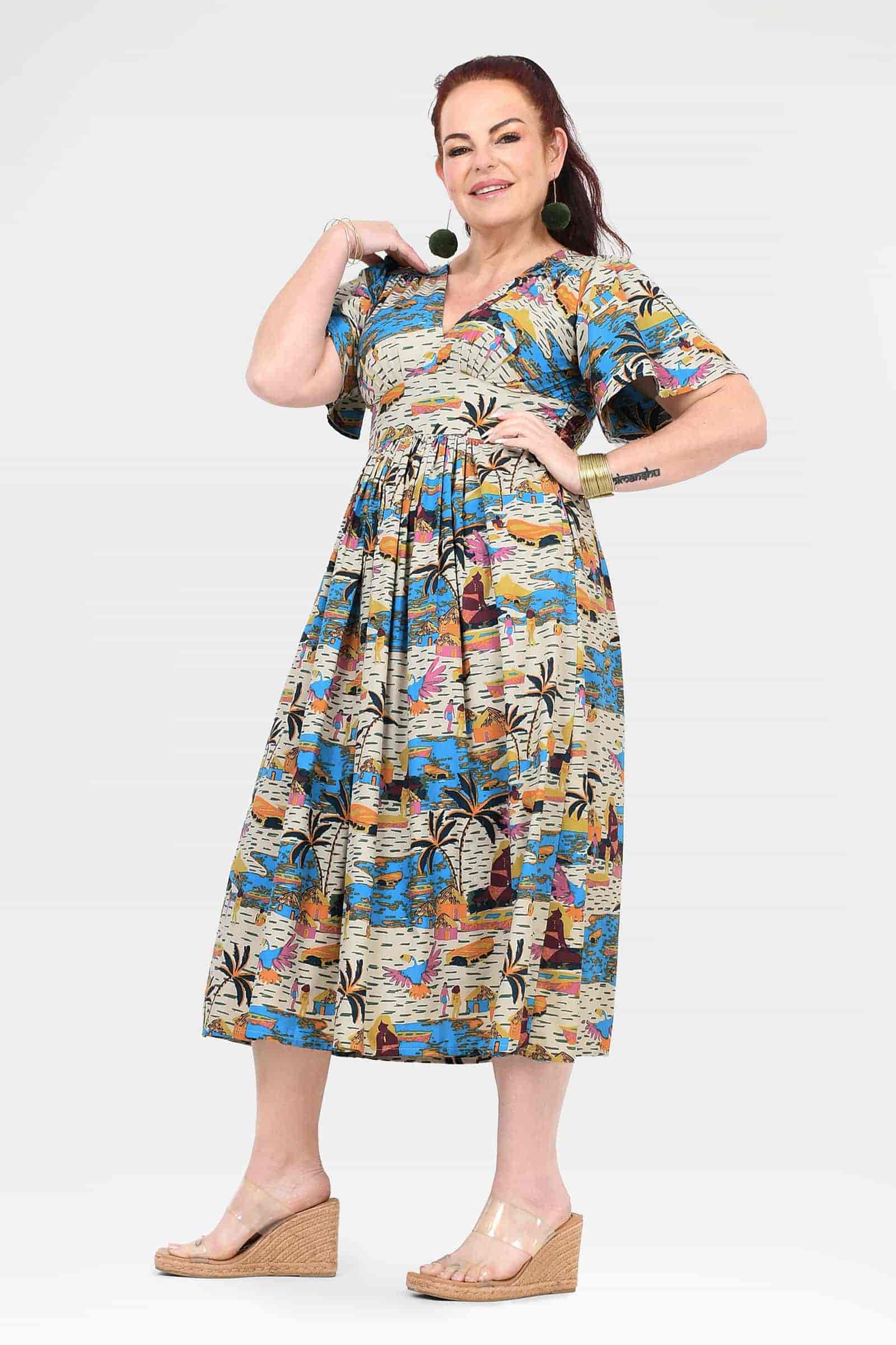 Printed V-neck midi dress with short flutter sleeves and gathered, flowy skirt