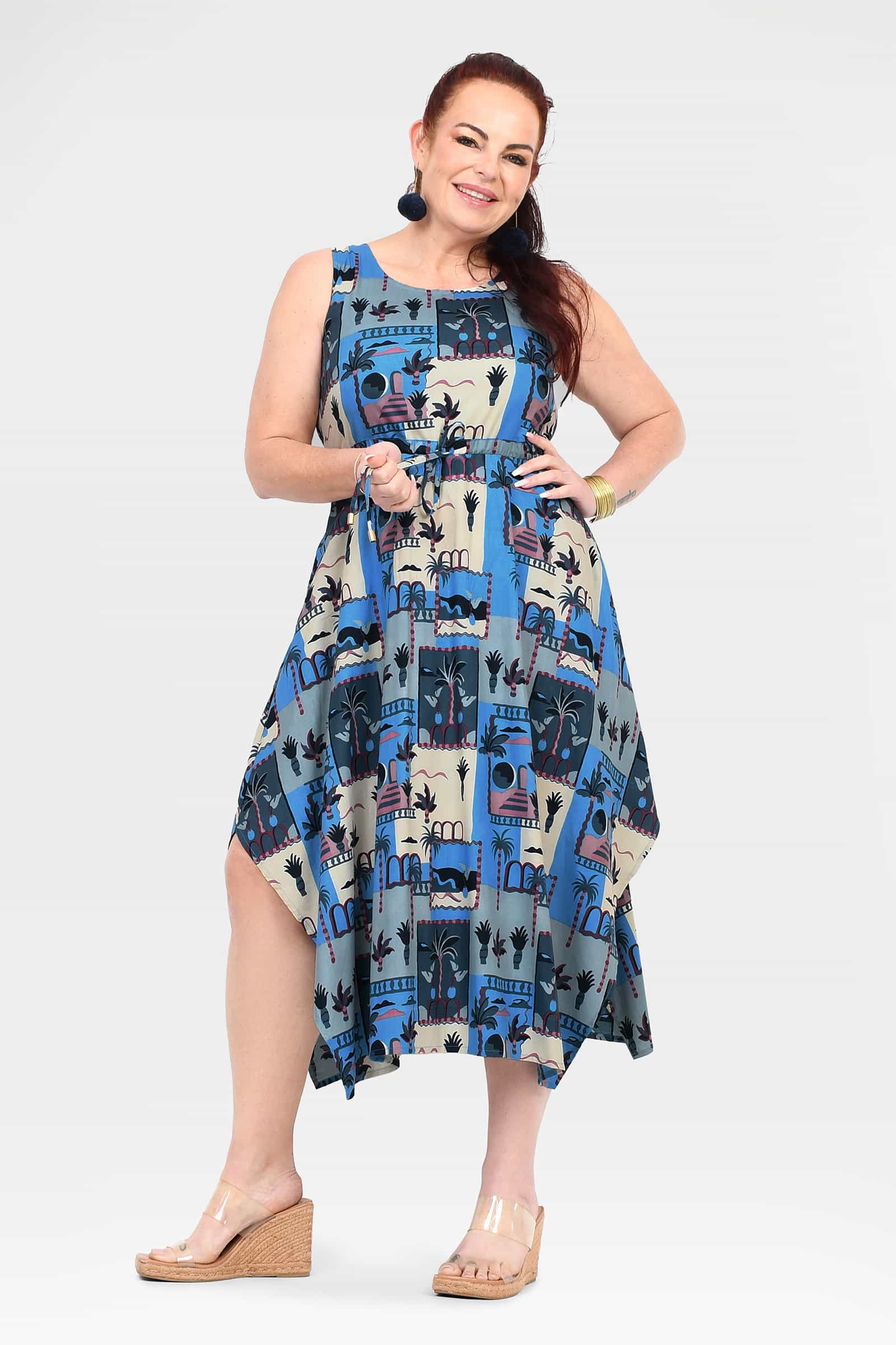 Capri dress sleeveless round neck, blue-and-cream cartoon patchwork print, draped hem