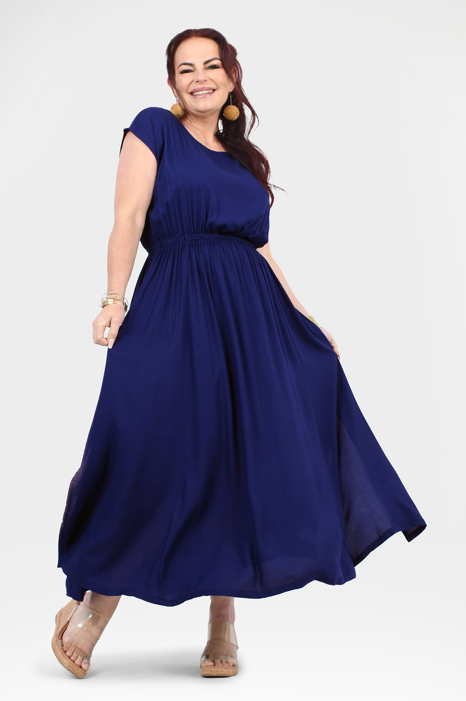 Dark blue long dress with gathered waist and short sleeves