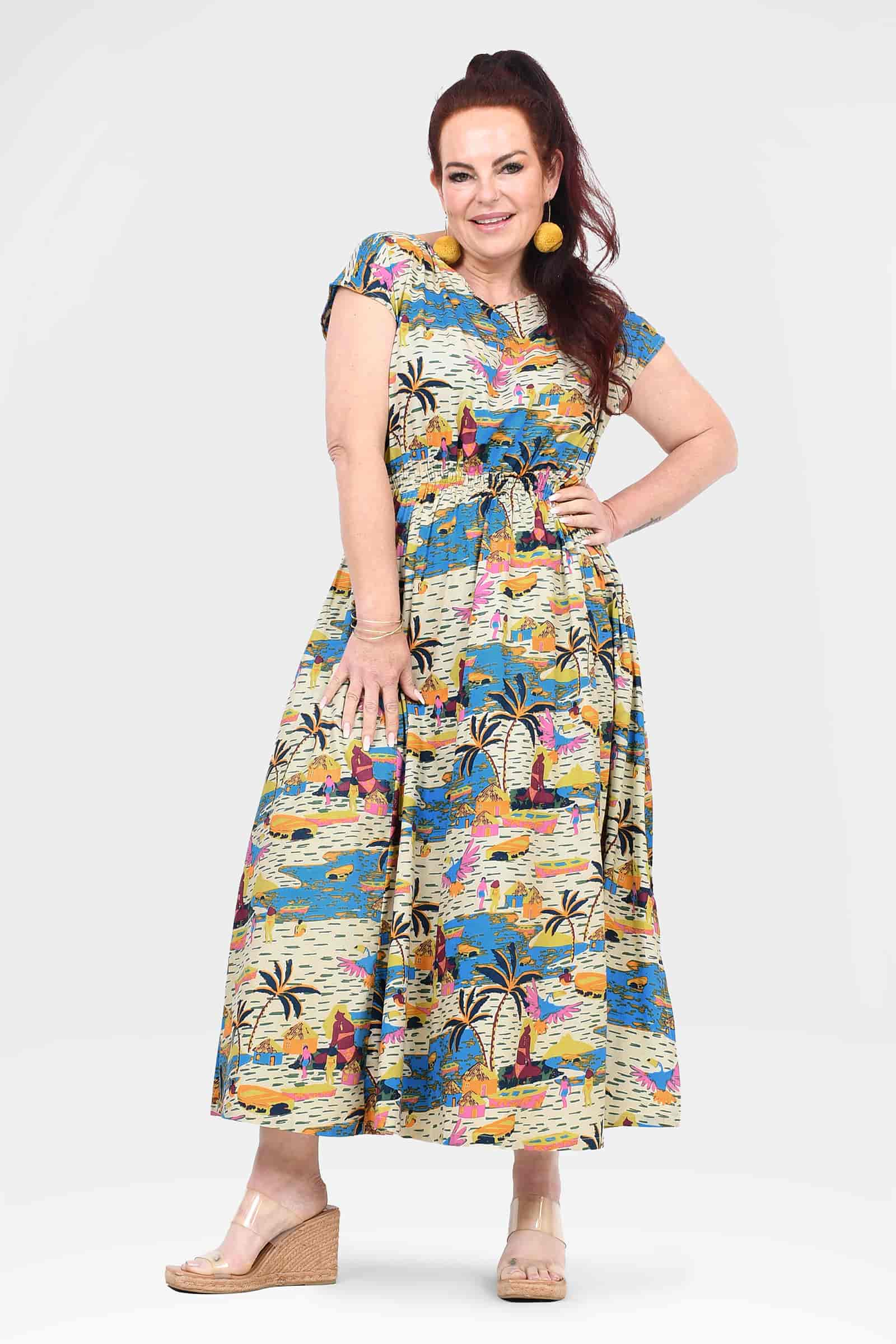 Colorful long dress with short sleeves, city-and-jungle print, full flared skirt