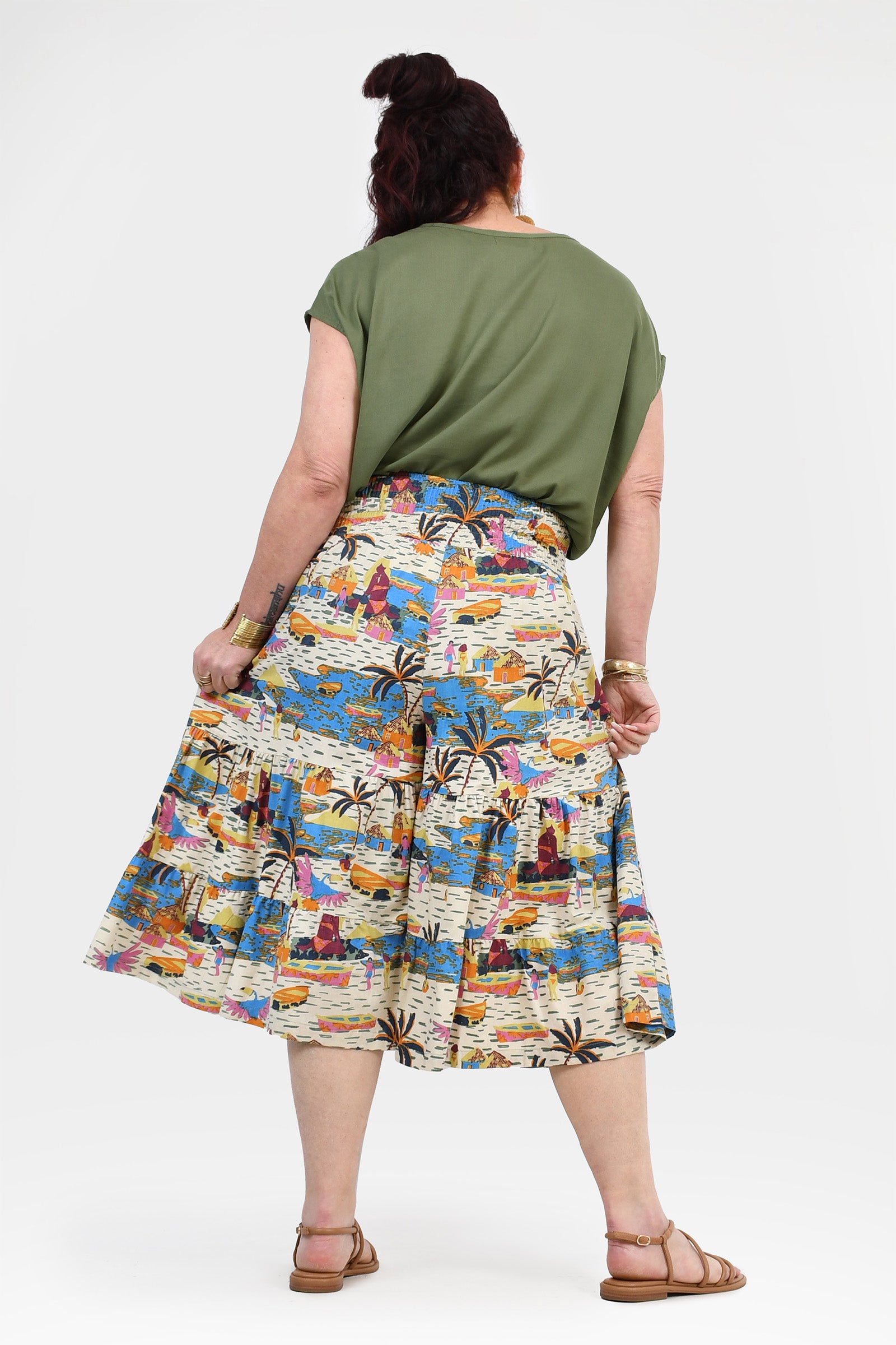 3/4 length skirt pants, back view, blue and white tropical print with gathered hem