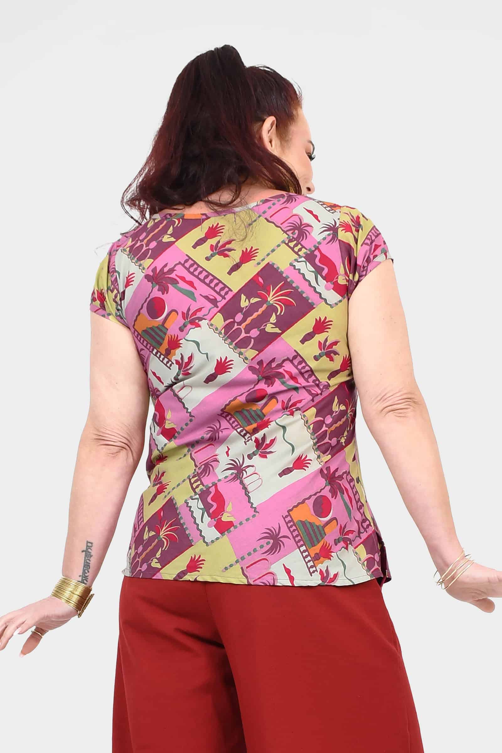 Pink patchwork print T-shirt with crew neck and ruffled hem, back view