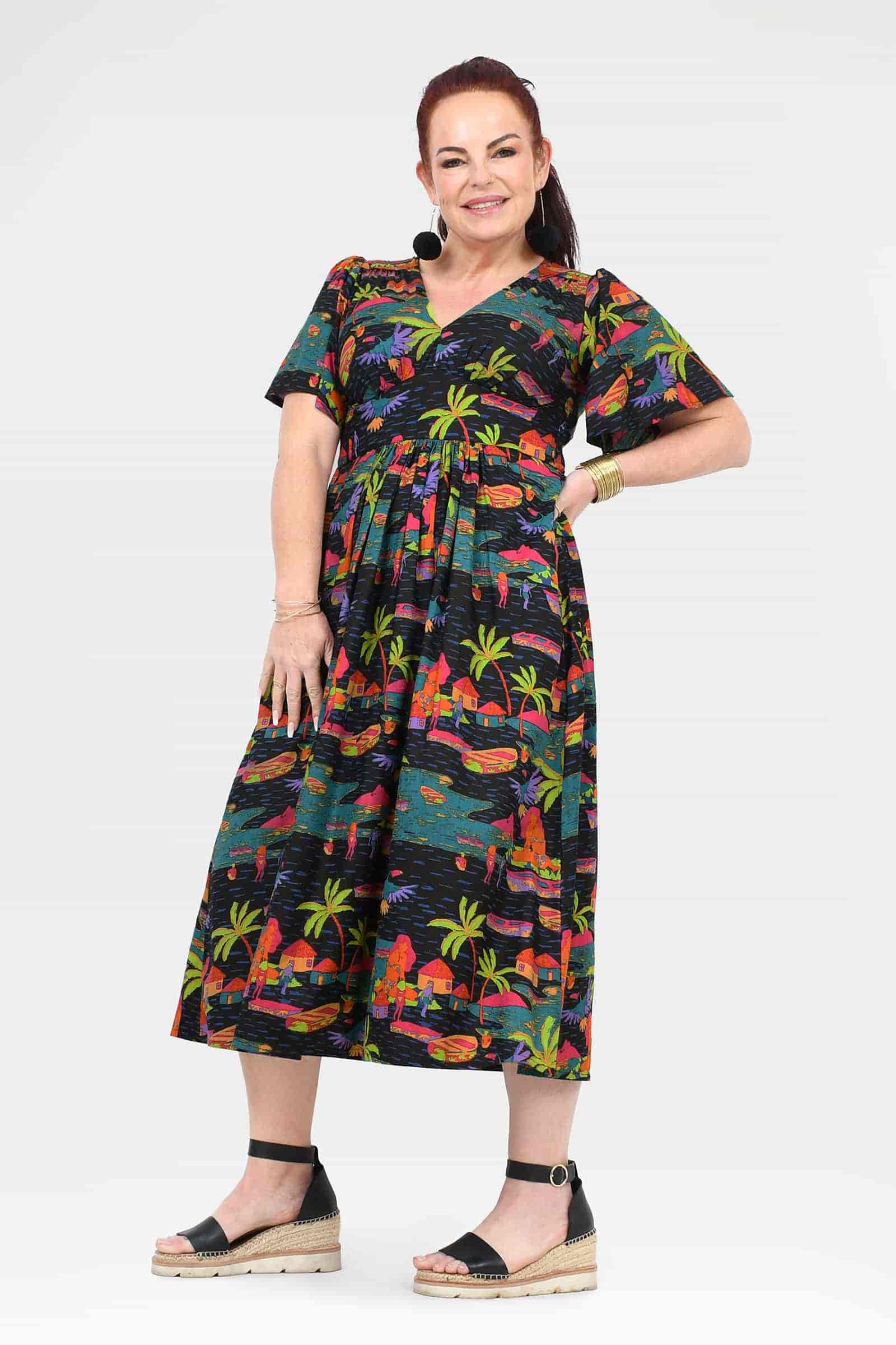 Printed midi dress V-neck with short sleeves and gathered waist, tropical palm pattern