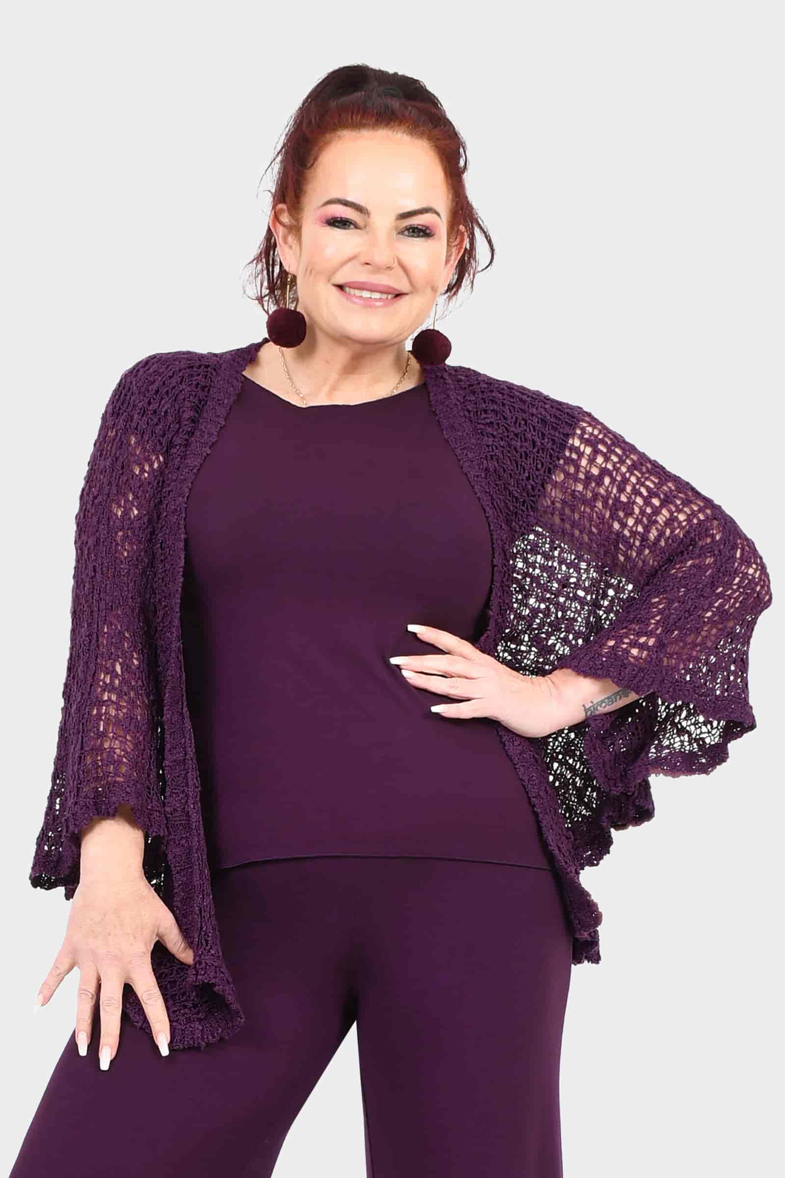 Aubergine textured knit popcorn jacket, open front with scalloped hem and fringe sleeves
