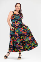 Sleeveless maxi dress with tropical multicolor print, gathered skirt and wide neckline